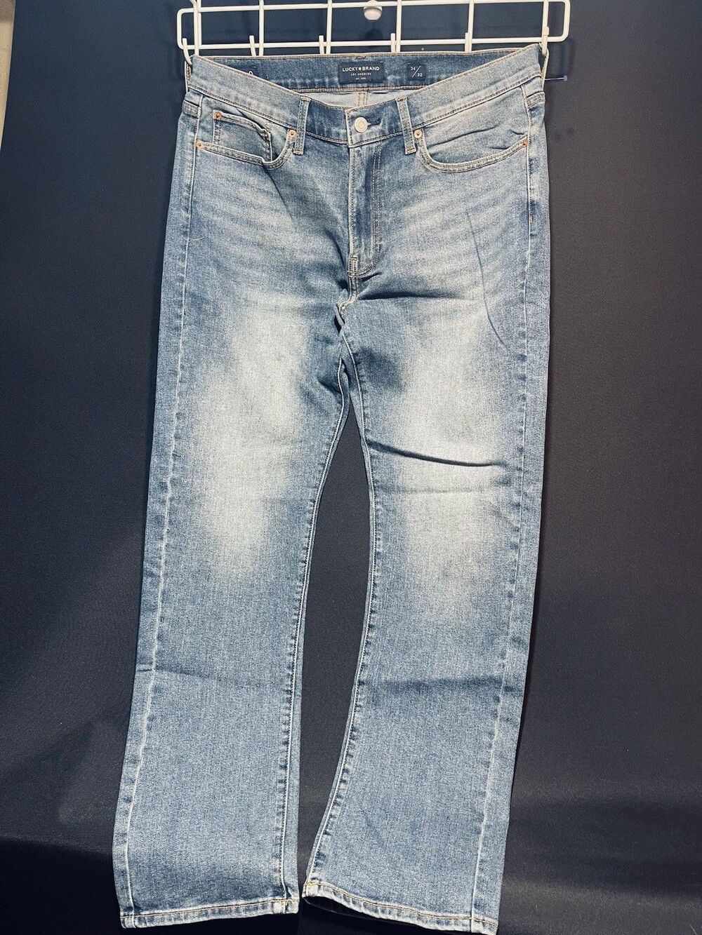 2 Pair Of NEW IZOD Salvaged Stone Washed Denim Jeans Size 40-32 #0302